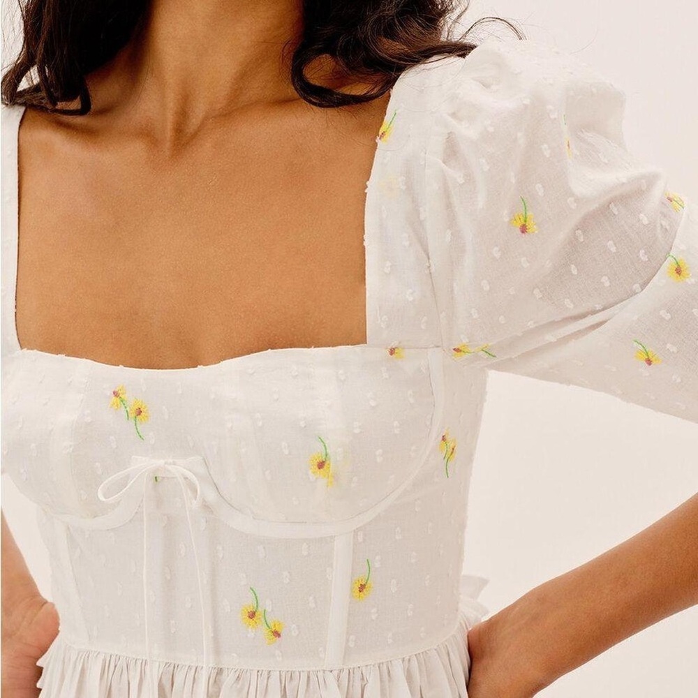 NWOT For Love & Lemons Abby Sunflower Ivory Blouse Top size Medium